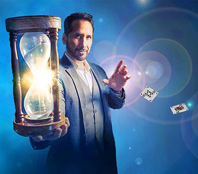 David Minkin a performer at Carnival of Illusion Theater